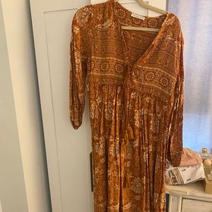 The perfect fall maxi dress